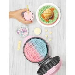 Giles & Posner Mini Waffle Maker 17 Giles & Posner Mini Waffle Maker -Chic Household Items 395094 giles and posner waffle maker